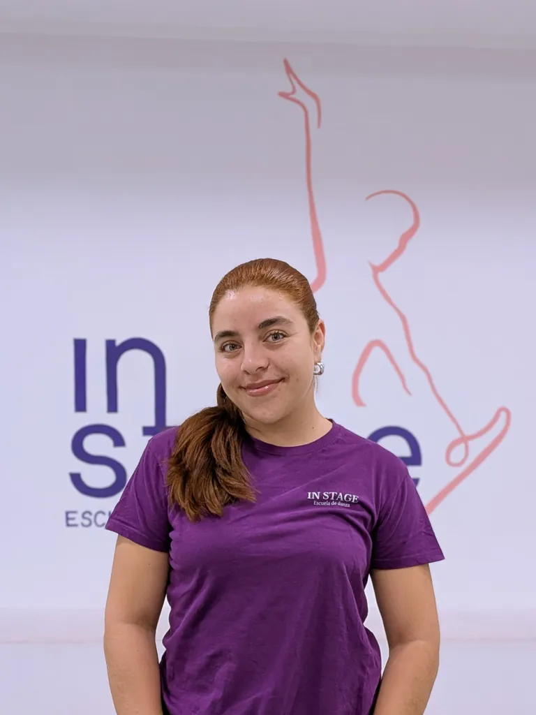 Isabella Serna, profesora de urbano, jazz y contemporáneo en In Stage